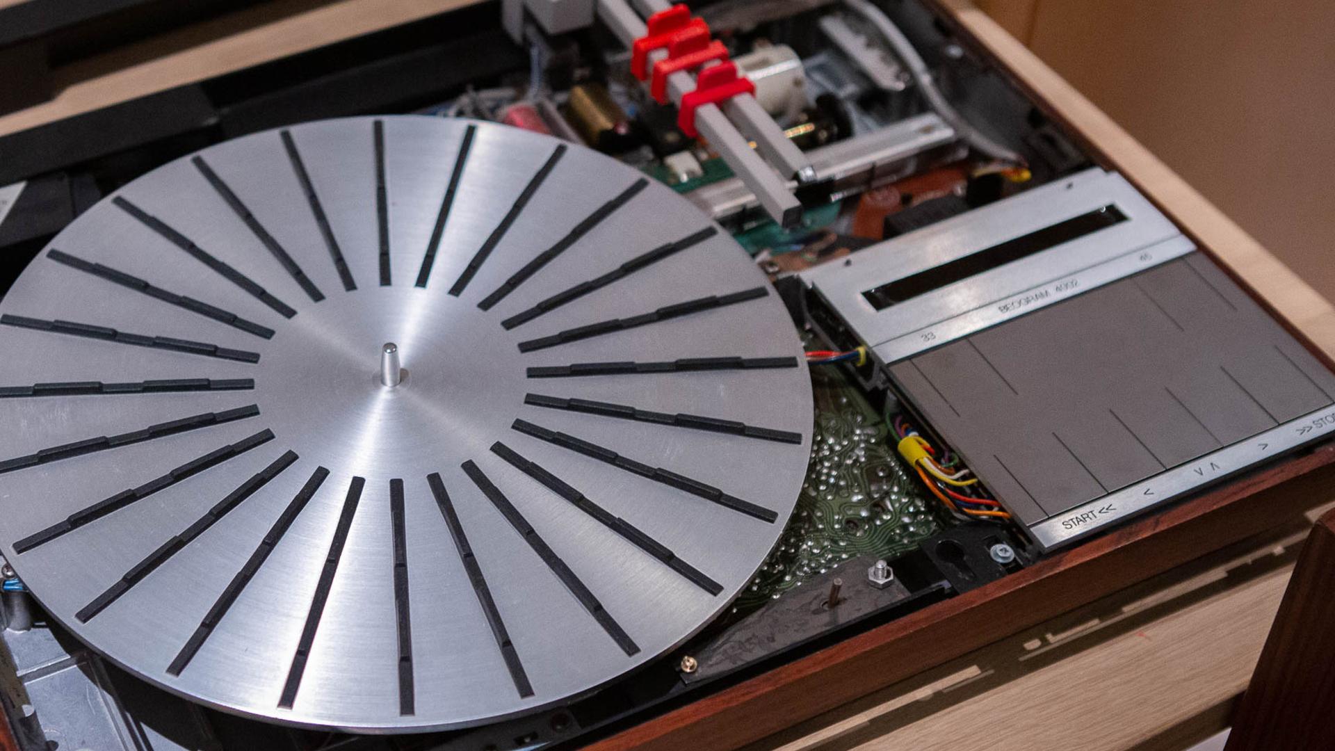 A Bang & Olufsen BeoGram 4000 with the platter exposed during restoration