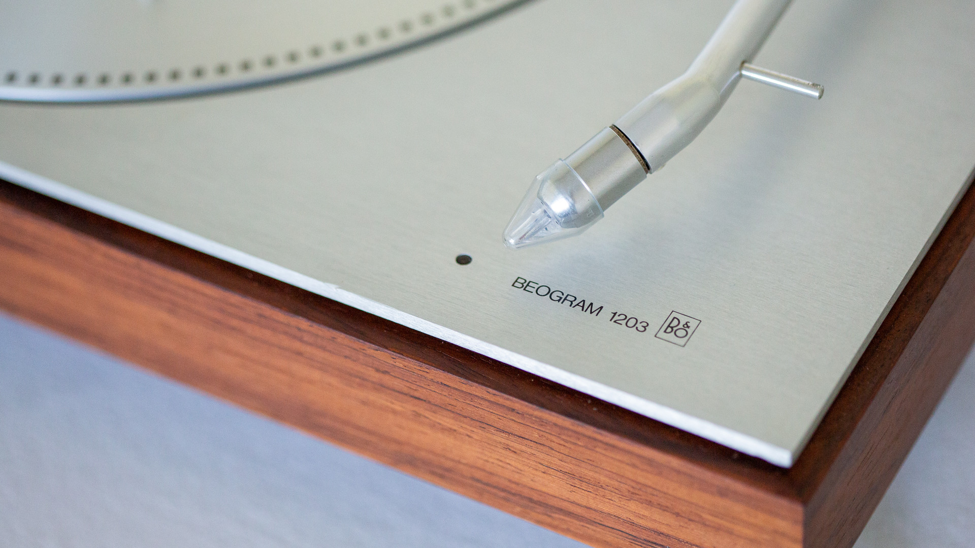 Beogram 1200